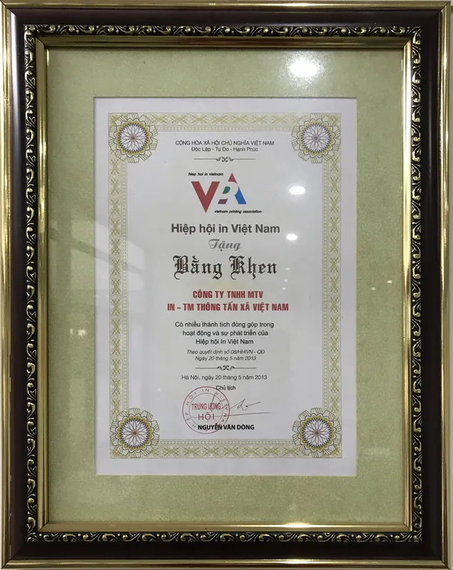 Sản phẩm bang khen 03 — Công Ty TNHH MTV In Và Thương Mại TTXVN — MST 0100107680