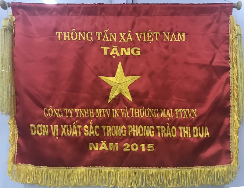 Sản phẩm bang khen 05 — Công Ty TNHH MTV In Và Thương Mại TTXVN — MST 0100107680