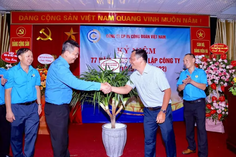 Sản phẩm 77nam18 — In Công Đoàn - Công Ty Cổ Phần In Công Đoàn Việt Nam — MST 0100110454
