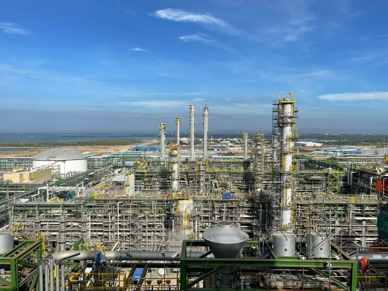 Sản phẩm 9. dự án tổ hợp hóa dầu miền nam 1 — Tổng Công ty Cổ phần Dịch vụ Kỹ Thuật Dầu Khí Việt Nam (PTSC) — MST 0100150577