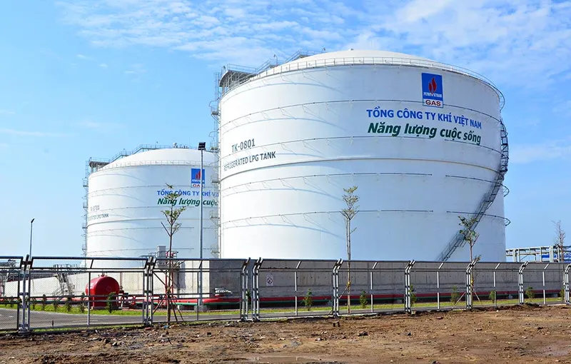 Sản phẩm 1532319148_bon tru dung lpg — Van Công Nghiệp Hoàng Anh - Công Ty TNHH Thương Mại Hoàng Anh — MST 0100364561