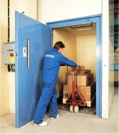 Sản phẩm Thang máy chở hàng có người đi kèm 1 — Thang Máy MECO - Công Ty TNHH Cơ Điện Xây Dựng — MST 0100510420