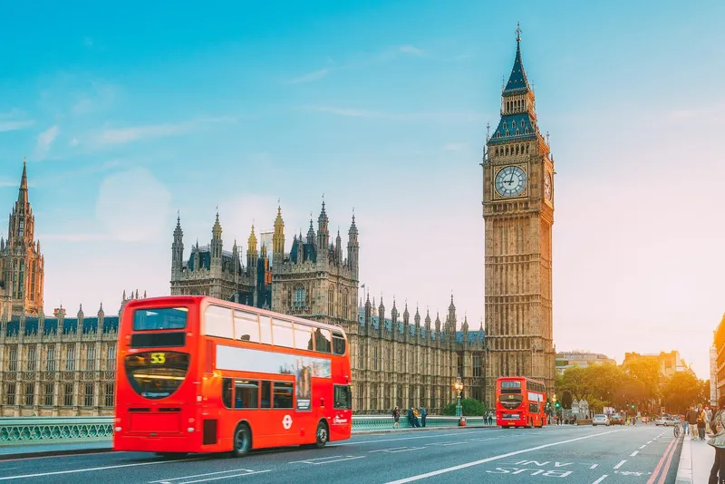 Sản phẩm dong ho bigben london — Công Ty TNHH Đôi Cánh á Châu — MST 0100777008