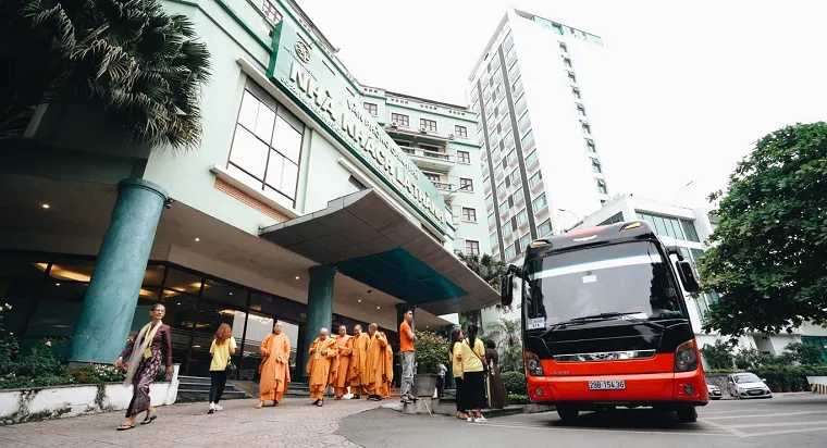 Sản phẩm _vesak2019 — Công Ty TNHH Dịch Vụ Minh Việt — MST 0100981892