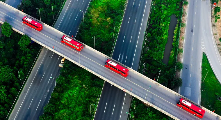 Sản phẩm thue xe 45 cho — Công Ty TNHH Dịch Vụ Minh Việt — MST 0100981892
