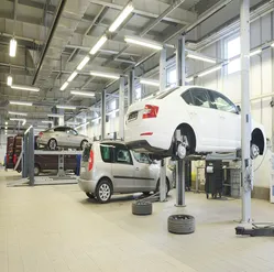 Sản phẩm thiet_bi_garage — Thiết Bị Ô Tô Tân Phát - Công Ty Cổ Phần Công Nghệ Thiết Bị Tân Phát — MST 0100981927