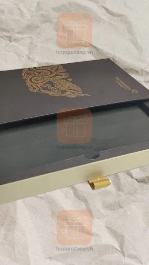 Sản phẩm hop bao diem 2 300x533 — Công Ty TNHH Thương Mại Và Du Lịch Long Hưng — MST 0100989669