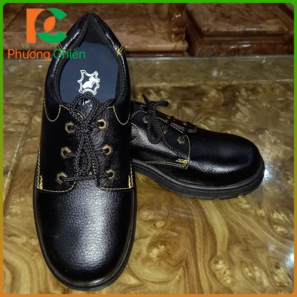 Sản phẩm giay mui sat3 — Bảo Hộ Lao Động Phương Chiến - Công Ty TNHH Phương Chiến — MST 0101271408
