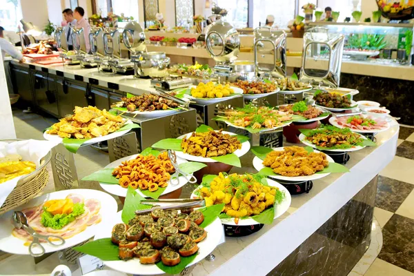 Sản phẩm Dat tiec cuoi tiec buffet — Công Ty TNHH Thương Mại Dịch Vụ Sản Xuất Sao Thiên Hà — MST 0101326551