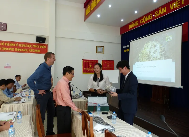 Sản phẩm product_1506653860 — Công Ty TNHH Thiết Bị Công Nghiệp Và Xây Dựng Việt Tiến — MST 0101335482