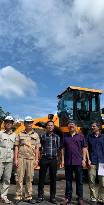 Sản phẩm about_img02 — Máy Xúc HYUNDAI - Công Ty TNHH Sản Xuất Và Kinh Doanh XNK Tuyên Quang — MST 0101376619