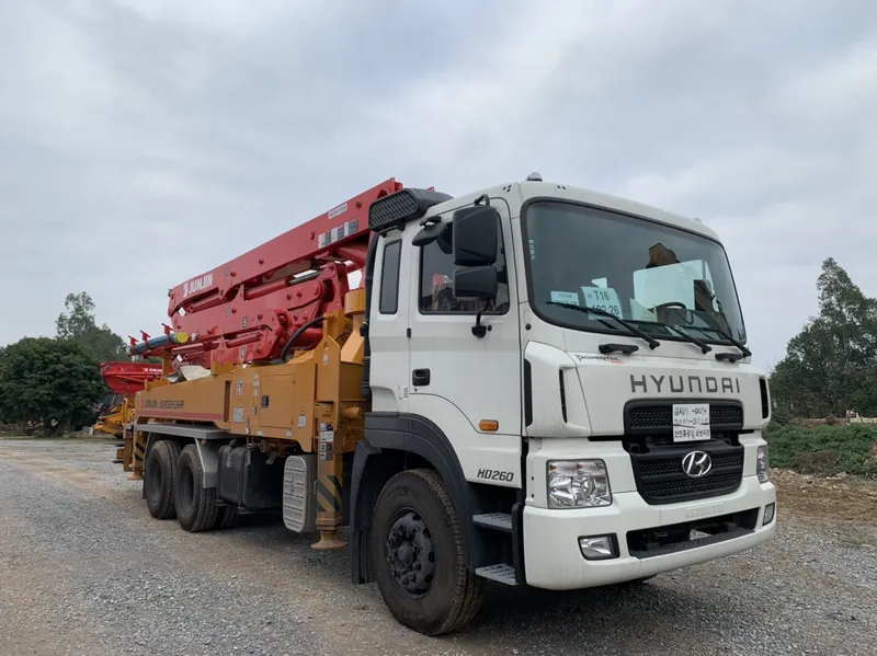 Sản phẩm Xe bom be tong JXR 42 Met — Máy Xúc HYUNDAI - Công Ty TNHH Sản Xuất Và Kinh Doanh XNK Tuyên Quang — MST 0101376619