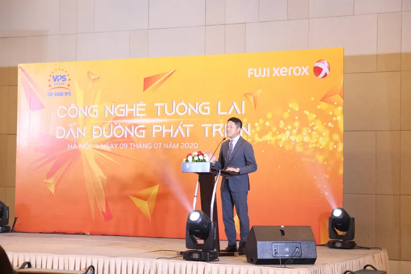 Sản phẩm fuji xerox vn va vps group ra mat san pham moi 29 1 scaled — Công Ty Cổ Phần Sản Xuất Và Kinh Doanh Máy Văn Phòng Việt — MST 0101440208