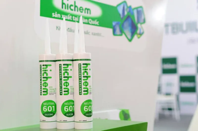 Sản phẩm 1 thung silicon bao nhieu chai — Công Ty TNHH Đầu Tư Và Thương Mại Việt Hùng — MST 0101502214