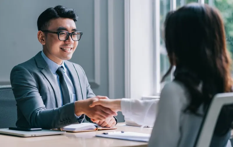 Sản phẩm asian male director is interviewing recruit new employees 1 1024x647 1 — Công Ty TNHH Thương Mại Sản Xuất Khăn Giấy Trung Thành — MST 0101507727