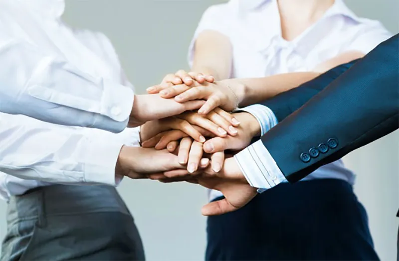 Sản phẩm nhanviencosuketnoihongiuphohangsayhonvoicongviec__copy — Công Ty TNHH Thương Mại Sản Xuất Khăn Giấy Trung Thành — MST 0101507727