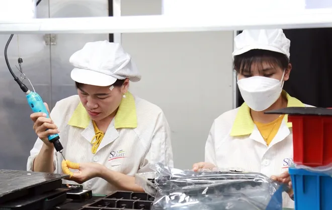 Sản phẩm ban tin 1 — Công Ty TNHH Chỉ May Tuấn Hồng — MST 0101578968
