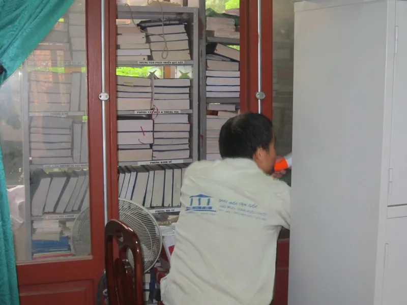 Sản phẩm Tho kiem tra tham do moi xong 1024x768 — Công ty TNHH Phòng trừ Mối và Khử trùng - Terpestco (Since 1997) — MST 0101580798