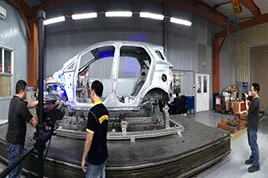 Sản phẩm Quét khung ô tô Thuong — Công Ty TNHH Thiết Bị Công Nghiệp Và Giáo Dục Tân Tiến — MST 0101622247