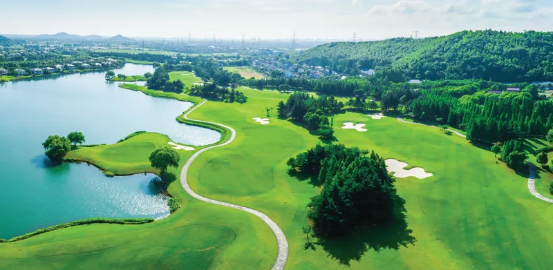 Sản phẩm GOLF KHACH SAN — Công Ty CP Đầu Tư Investcom — MST 0101627686