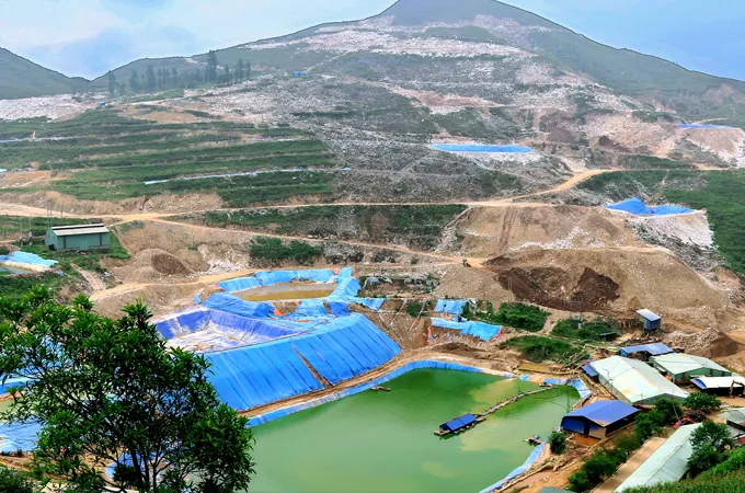 Sản phẩm Untitled 1 — Công Ty Cổ Phần Tập Đoàn Khoáng Sản Và Thương Mại VQB — MST 0101796324