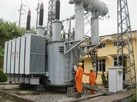 Sản phẩm thumb_1495791931_dau cach dien shell — Công Ty TNHH Thương Mại Yên Hưng — MST 0101912588
