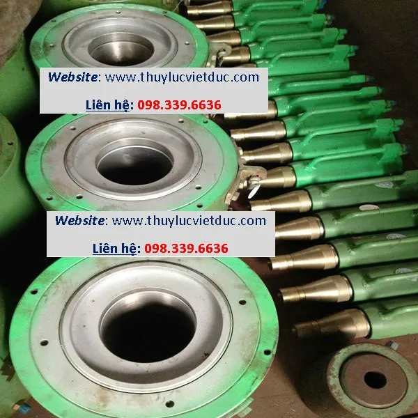 Sản phẩm kich keo trong kho1 — Công Ty Cổ Phần Thiết Bị Thuỷ Lực Việt Đức — MST 0102018750