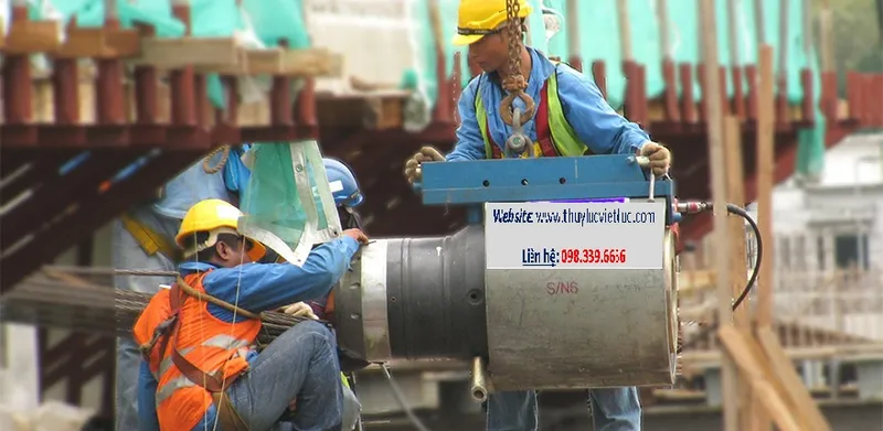 Sản phẩm cang keo cau 17 — Công Ty Cổ Phần Thiết Bị Thuỷ Lực Việt Đức — MST 0102018750