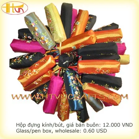 Sản phẩm Hop but theu — Công Ty TNHH Túi Việt HTVNCrafts — MST 0102041478