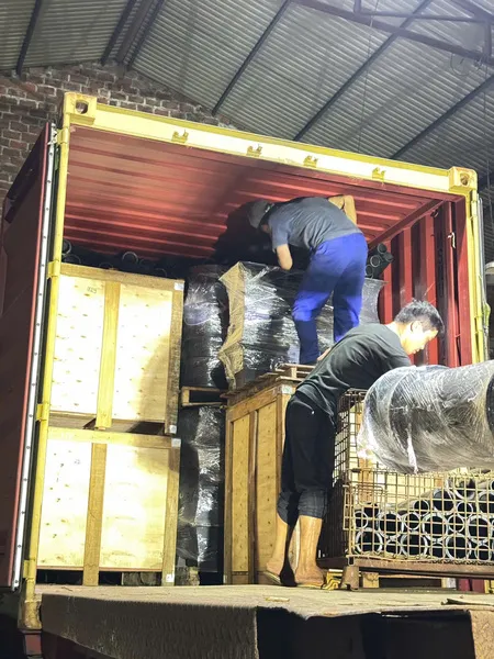 Sản phẩm hinh anh van chuyen 23 — Gang Đúc Hùng Anh Hà Nội - Công Ty TNHH Hùng Anh Hà Nội — MST 0102494005