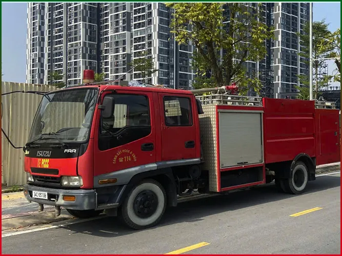 Sản phẩm xe cuu hoa (11) — Xe Cứu Hỏa Minh Long - Công Ty Cổ Phần Đầu Tư Xuất Nhập Khẩu Quốc Tế Minh Long — MST 0102547546