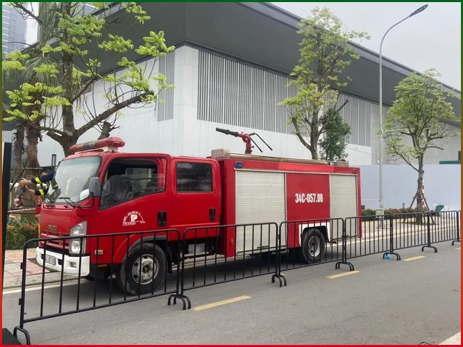Sản phẩm xe cuu hoa (5) — Xe Cứu Hỏa Minh Long - Công Ty Cổ Phần Đầu Tư Xuất Nhập Khẩu Quốc Tế Minh Long — MST 0102547546