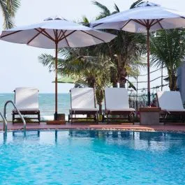 Sản phẩm htx dù hồ bơi dhb 20 — Công Ty Cổ Phần Thương Mại Và Dịch Vụ Hành Tinh Xanh — MST 0102619430