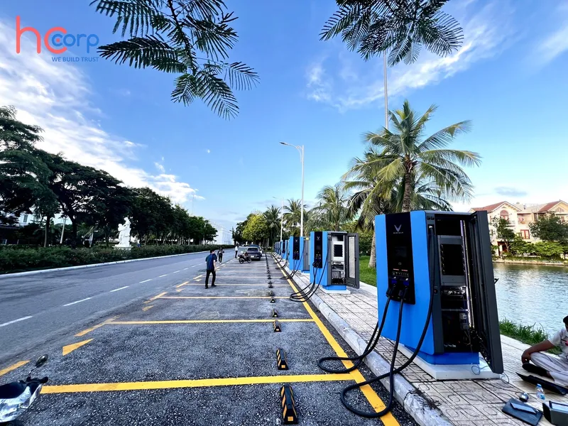 Sản phẩm 1757918200_trạm sạc vinhomes riverside hoa hồng — Nhà Thầu Cơ Điện HCCORP - Công Ty Cổ Phần HCCORP — MST 0102710256