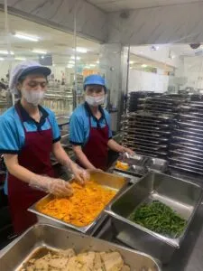 Sản phẩm nhan vien adongfood 1 Medium 225x300 — Công Ty TNHH Dịch Vụ Á Đông — MST 0102728655