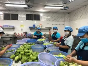 Sản phẩm nhan vien adongfood 13 Medium 300x225 — Công Ty TNHH Dịch Vụ Á Đông — MST 0102728655