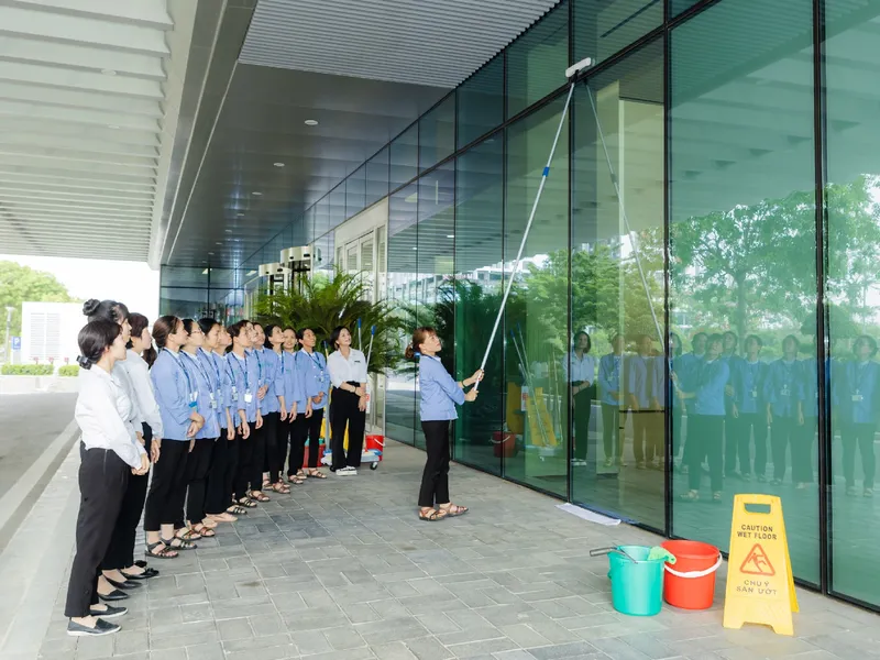 Sản phẩm t1 01 01 min_06092023112947 — Vệ Sinh Clean House Việt Nam - Công Ty TNHH Thương Mại Và Dịch Vụ Tổng Hợp Nhà
Sạch — MST 0102759815