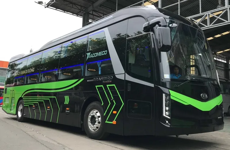 Sản phẩm Kia Granbird (6) — Công Ty Cổ Phần Đầu Tư Liên Doanh Quốc Tế Ami — MST 0102785773