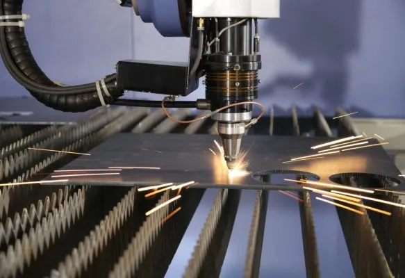 Sản phẩm Vi sao doanh nghiep nen chon gia cong cat Laser cho vat lieu Inox 583x400 — Công Ty TNHH Thương Mại Bùi Gia — MST 0103146025