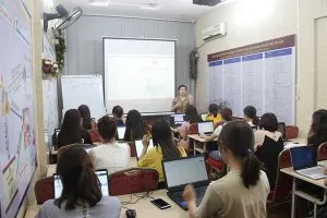 Sản phẩm LOP HOC 09 300x200 — Công Ty Cổ Phần Tập Đoàn Kế Toán Hà Nội — MST 0103648057