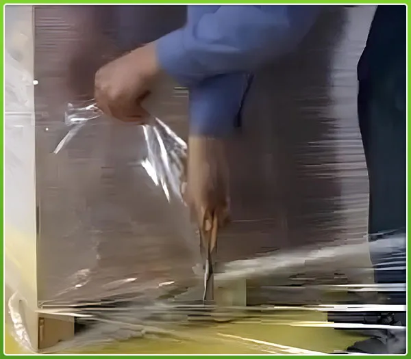Sản phẩm Mang PE quan tay_new — Màng PE Trang Anh - Công Ty TNHH Đầu Tư Trang Anh — MST 0103812123