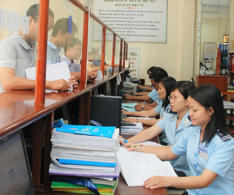 Sản phẩm CUSTOM CLEARANCE KHAI THUE HAI QUAN — Vận Chuyển Sea Road - Công Ty TNHH Đường Biển — MST 0103971405