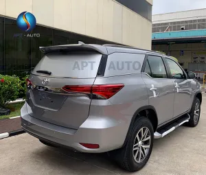 Sản phẩm xe cho tien FORTUNER phan sau 300x255 — Công ty Cổ Phần Xuất Nhập Khẩu An Phú Thành — MST 0104049602