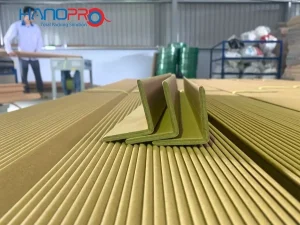 Sản phẩm thanh nep goc 2 300x225 — Màng PE Hanopro - Công Ty TNHH Hanopro (Việt Nam) — MST 0104079237