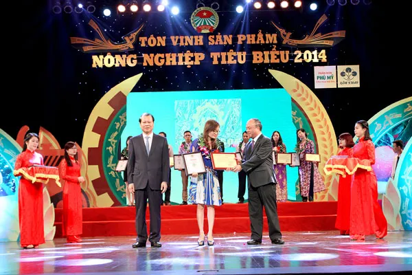 Sản phẩm tv — Bột Bentonite Hùng Ngọc - Công Ty TNHH Thương Mại Và Sản Xuất Hùng Ngọc — MST 0104091788