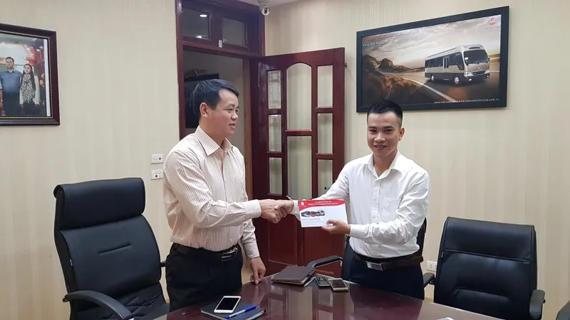 Sản phẩm khen thuong ban dong vang dat thanh tich tot trong thang 102017 — Công Ty CP Quốc Tế HMT Việt Nam — MST 0104095870