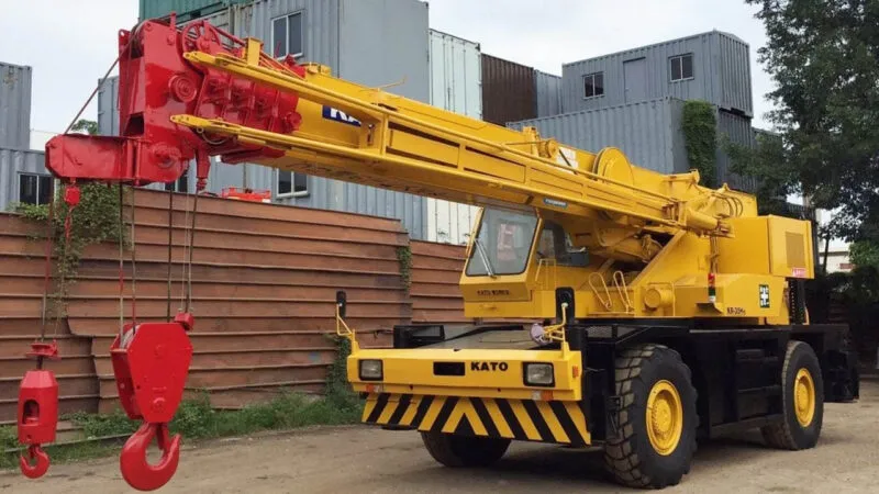 Sản phẩm xe cau chuyen dung kato 35 tan 800x450 — Cẩu Vận Tải Long Giang - Công Ty TNHH Vận Tải Thương Mại Du Lịch Mai Long — MST 0104173913