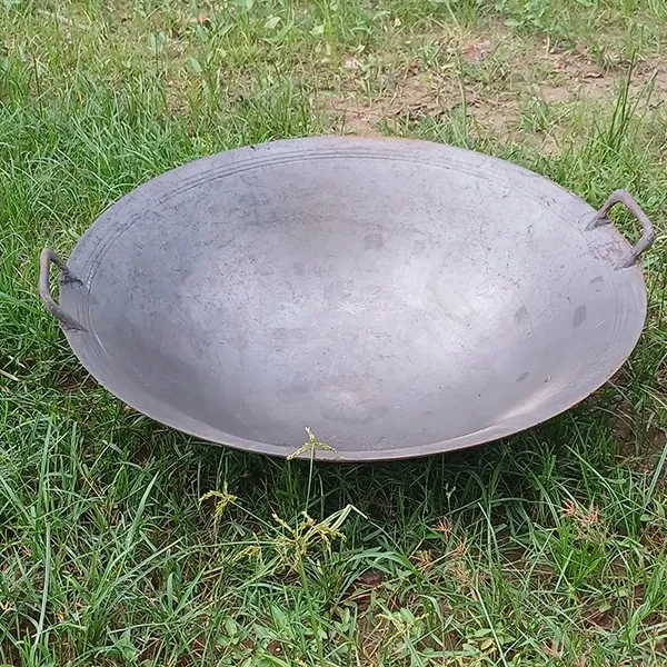 Sản phẩm chao gang dot lua trai 35cm 70cm — Xưởng Đúc Quang Tuyển — MST 0104183728