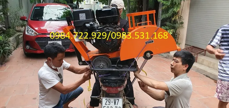 Sản phẩm 1676620130may cat be tong tu che — Công Ty TNHH Thiết Bị Phụ Tùng Tân Hòa Phát — MST 0104197431