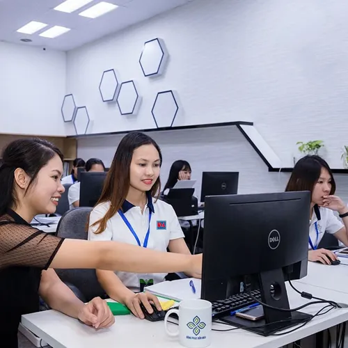Sản phẩm tu van — Công Ty Cổ Phần Sản Xuất Và May Mặc Bảo Hộ Lao Động Bảo Minh — MST 0104359731